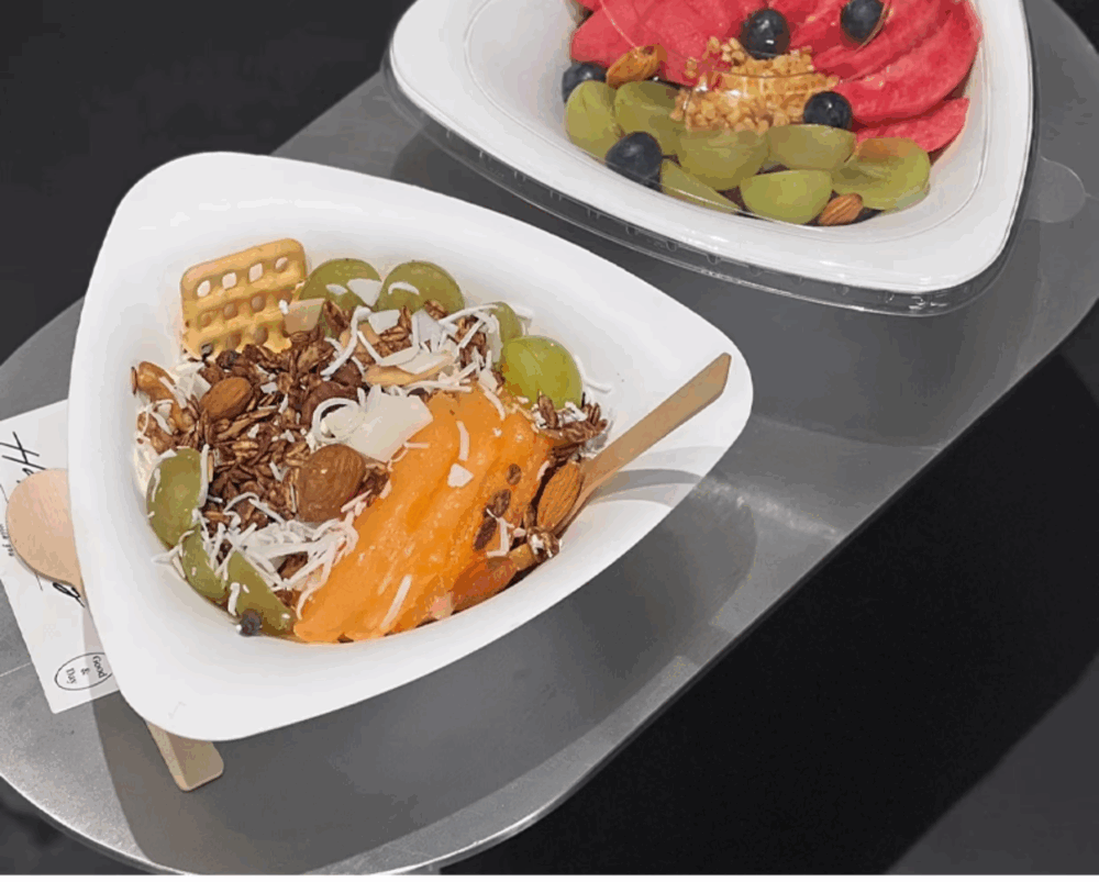 Eco-friendly Biodegradable Disposable Paper Bagasse Pulp Bowls Triangular Design for Ice Cream Fruit Noodles Hamburgers - Image 4